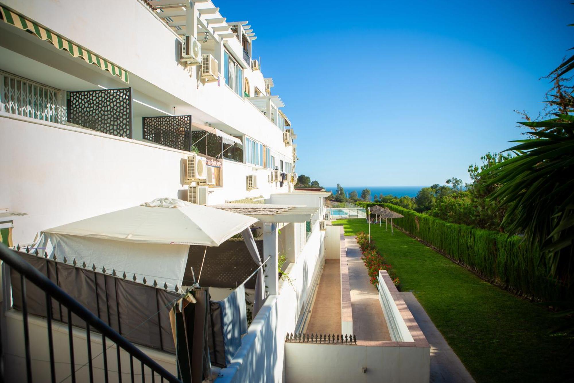 Benalhome - Tu Hogar Con Terraza Y Ducha Exterior Benalmádena Exteriér fotografie