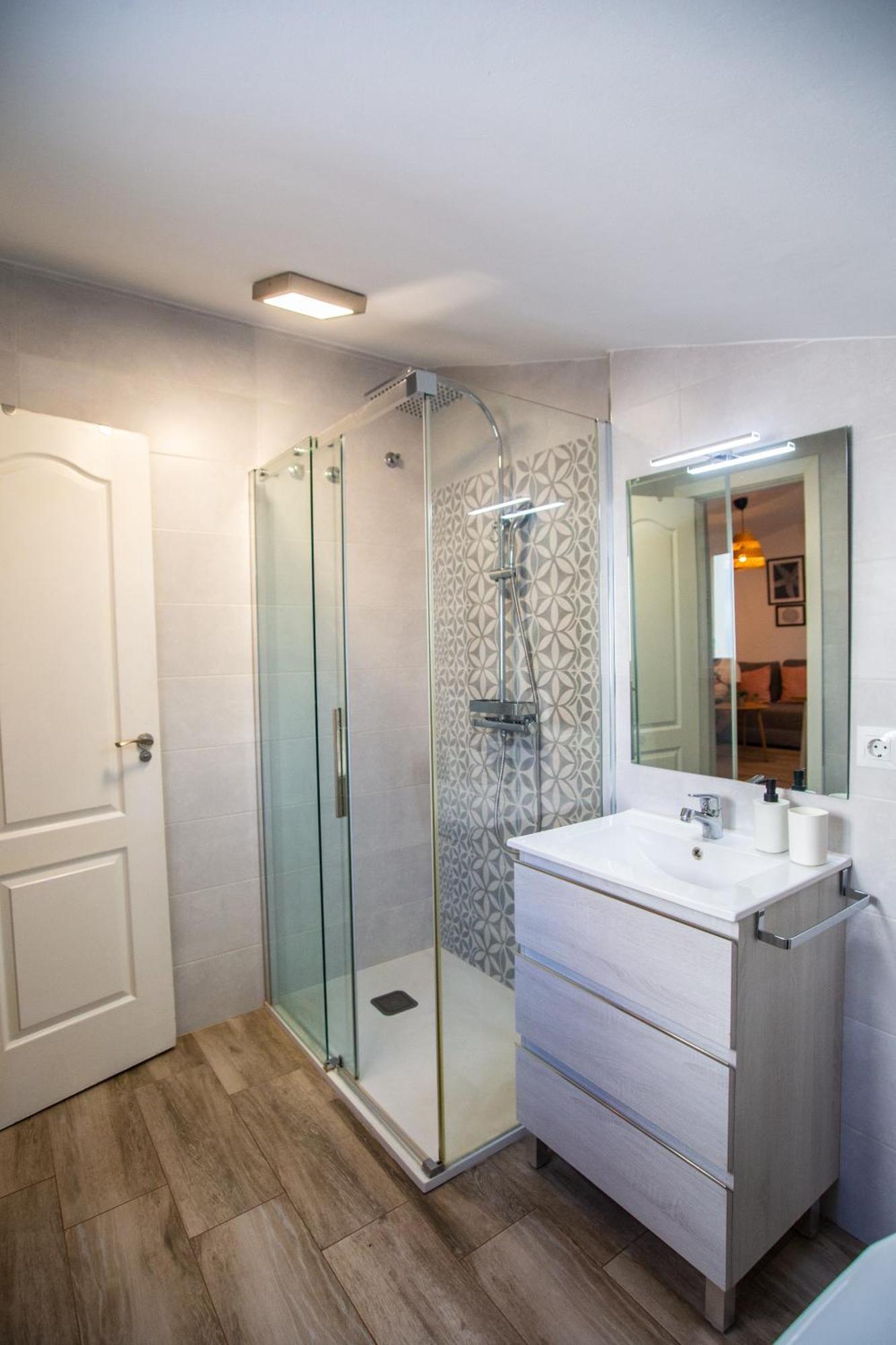Benalhome - Tu Hogar Con Terraza Y Ducha Exterior Benalmádena Exteriér fotografie